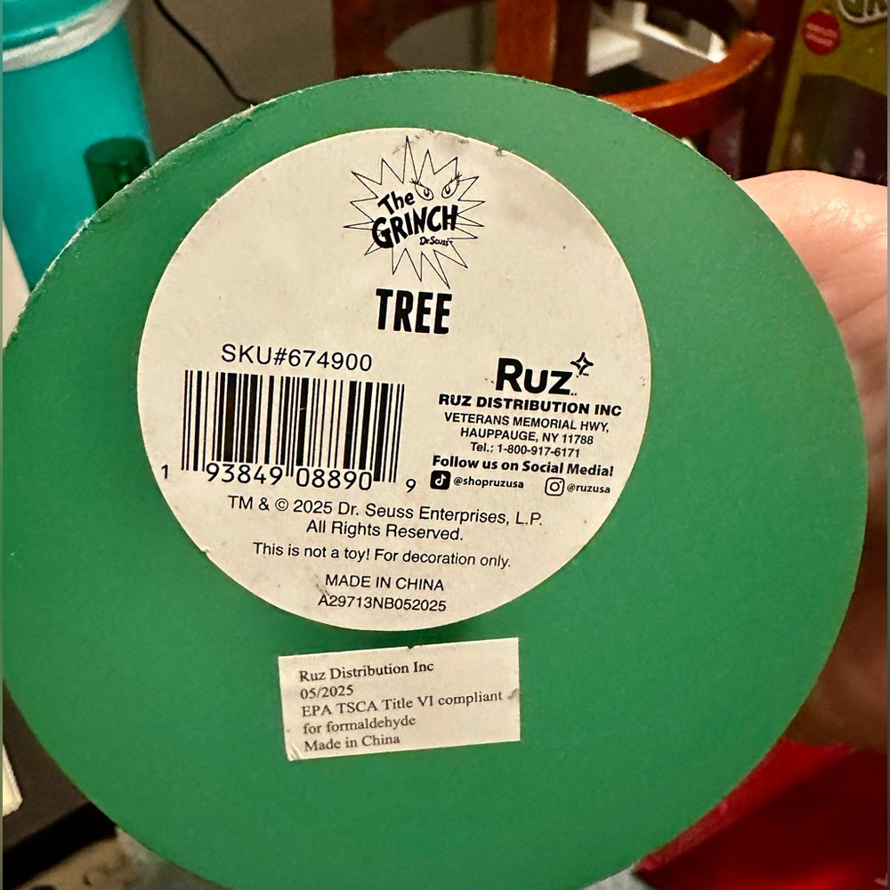 Lime Green The Grinch Holiday Tree with Yellow Star Topper - Picture 2 of 4